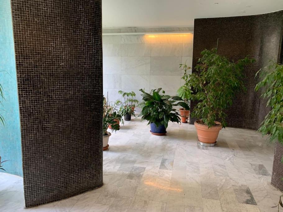 Rob's Place - Paris Convention Center Apartment Vanves